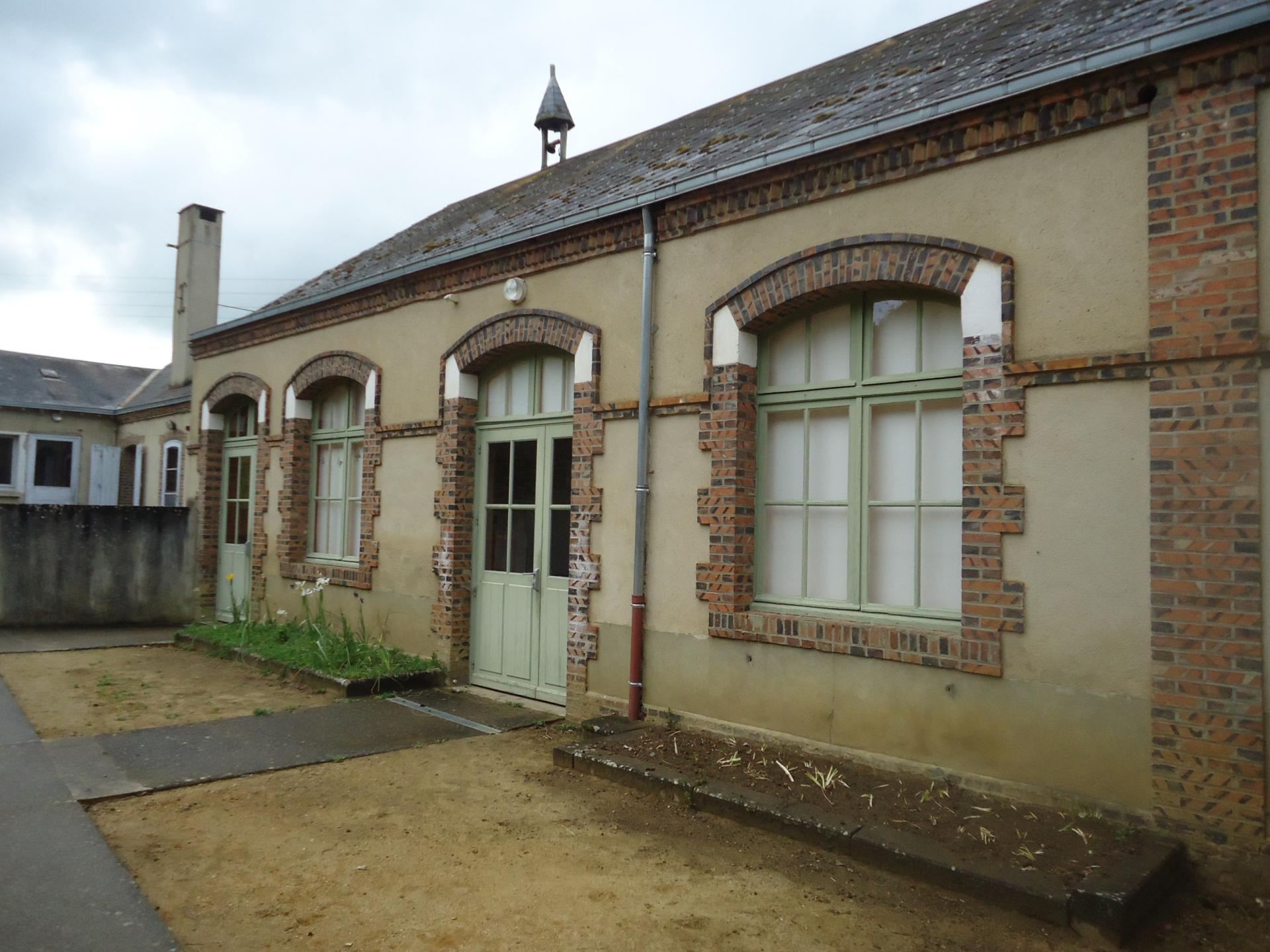 Cour ecole1